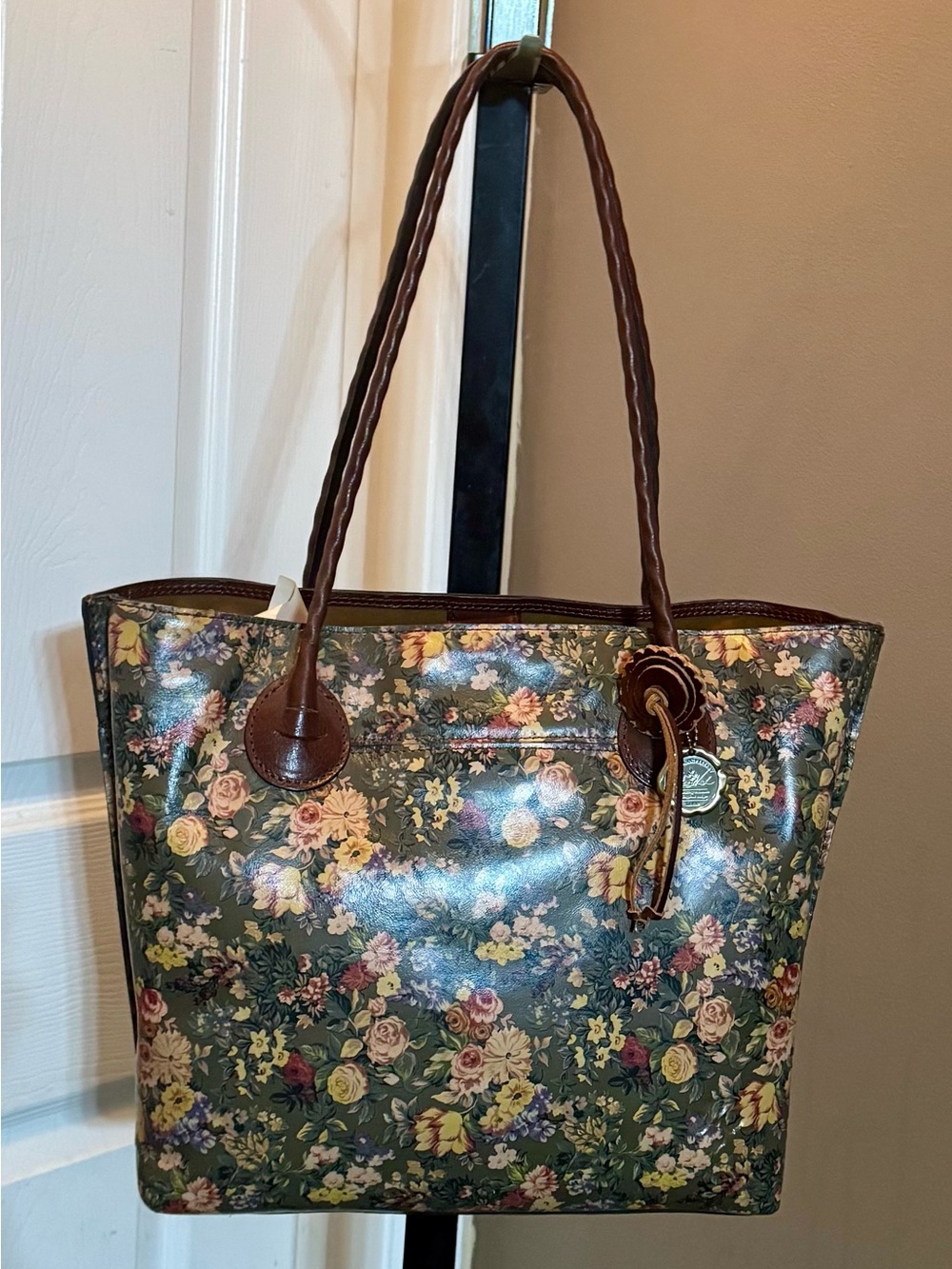 NWT Patricia Nash English Country Floral Leather Tote Rare Print Purse